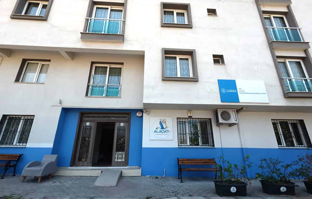 Özel Alaçatı Erkek Öğrenci Yurdu görsel 3