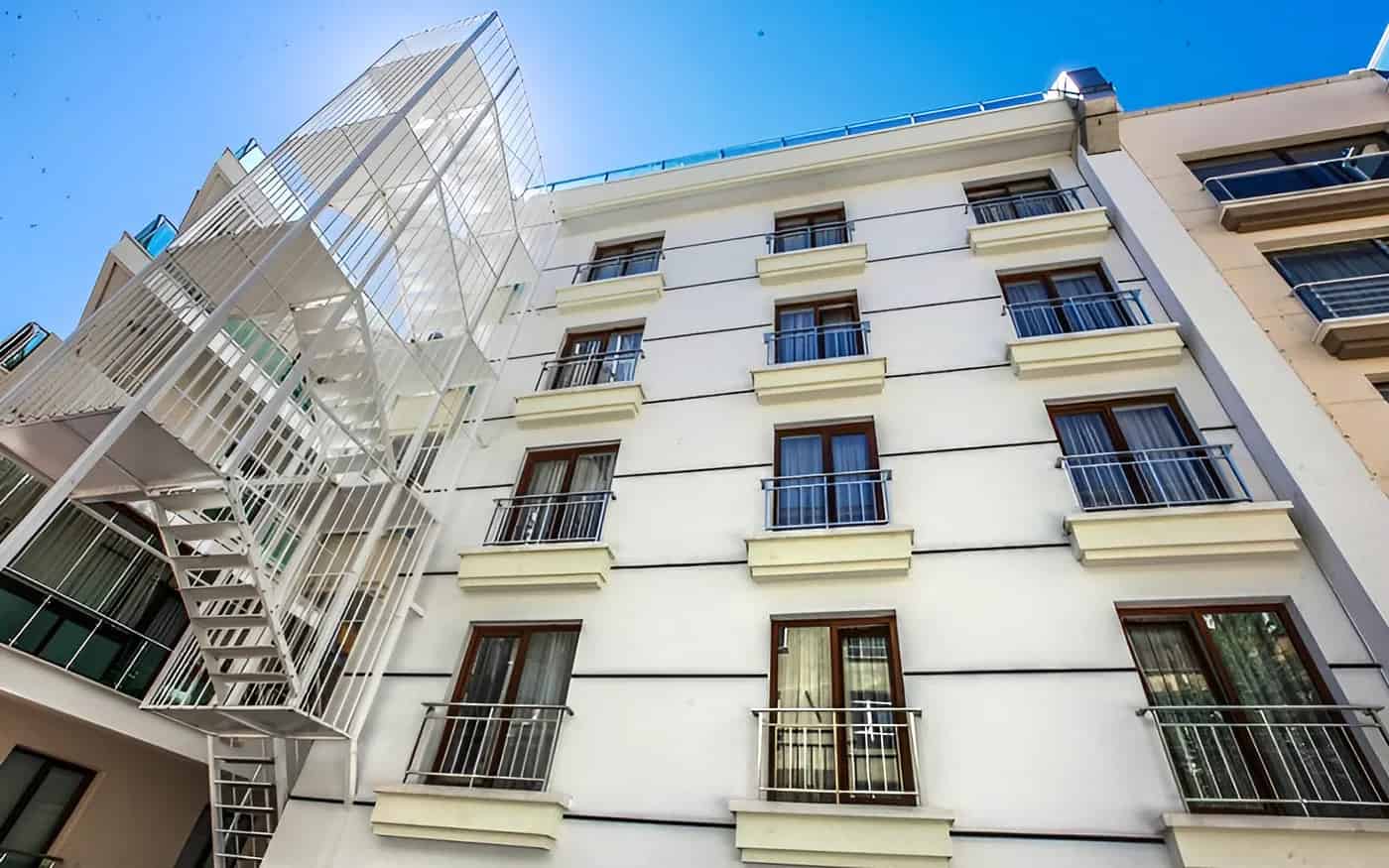 Özel Aydınlıkevler Kız Öğrenci Yurdu Arama Sokak Şubesi görsel 10