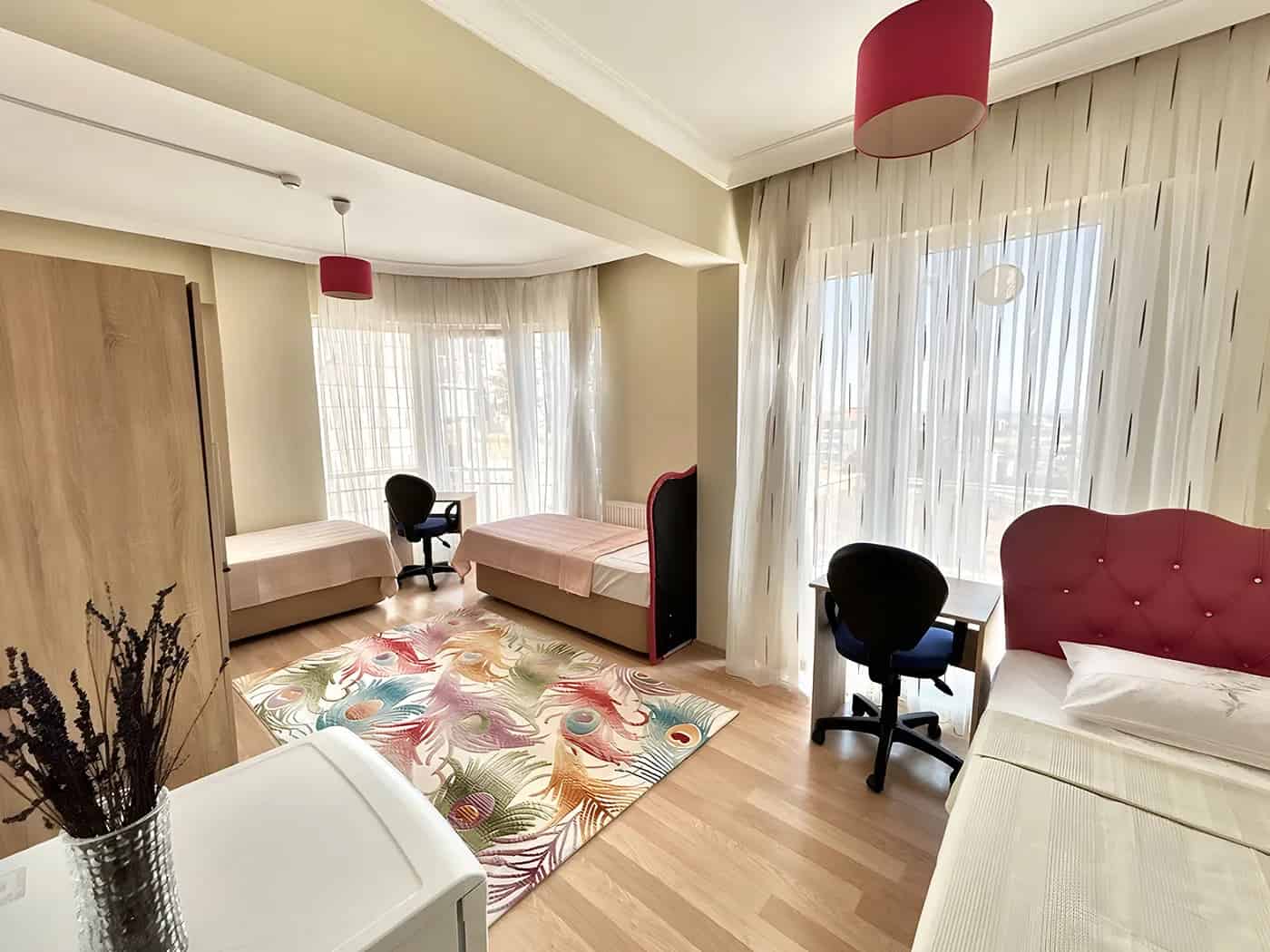 Zeytin Ağacı Kız Öğrenci Yurdu görsel 2