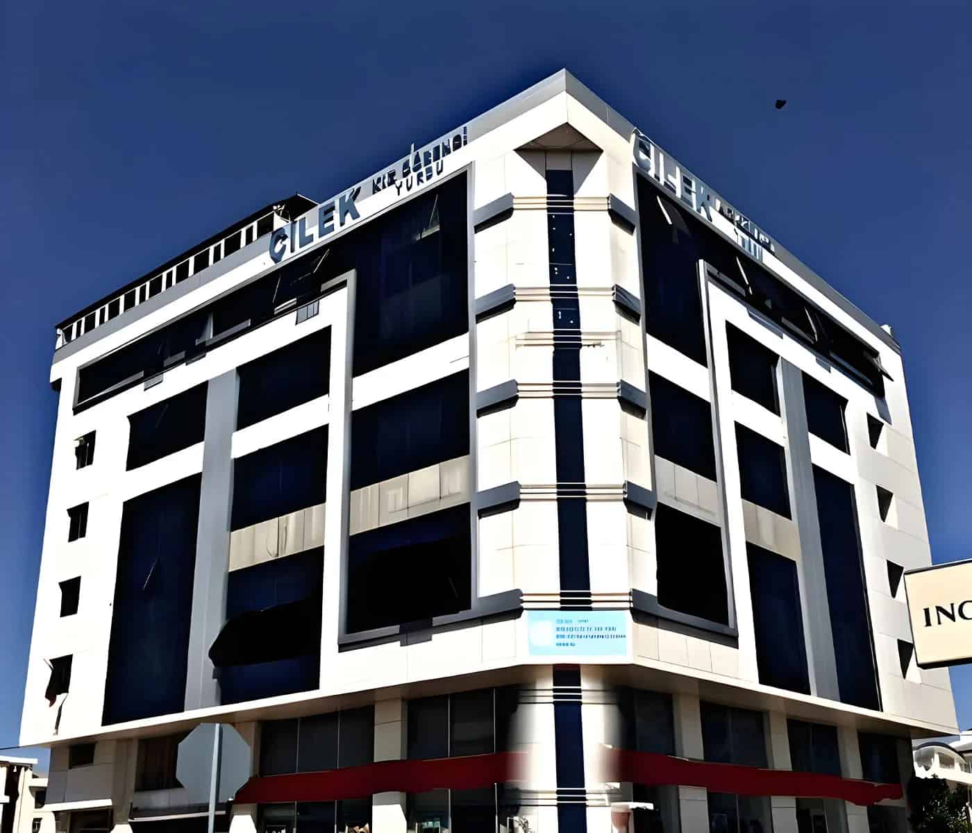 Çilek Kız Öğrenci Yurdu görsel 2