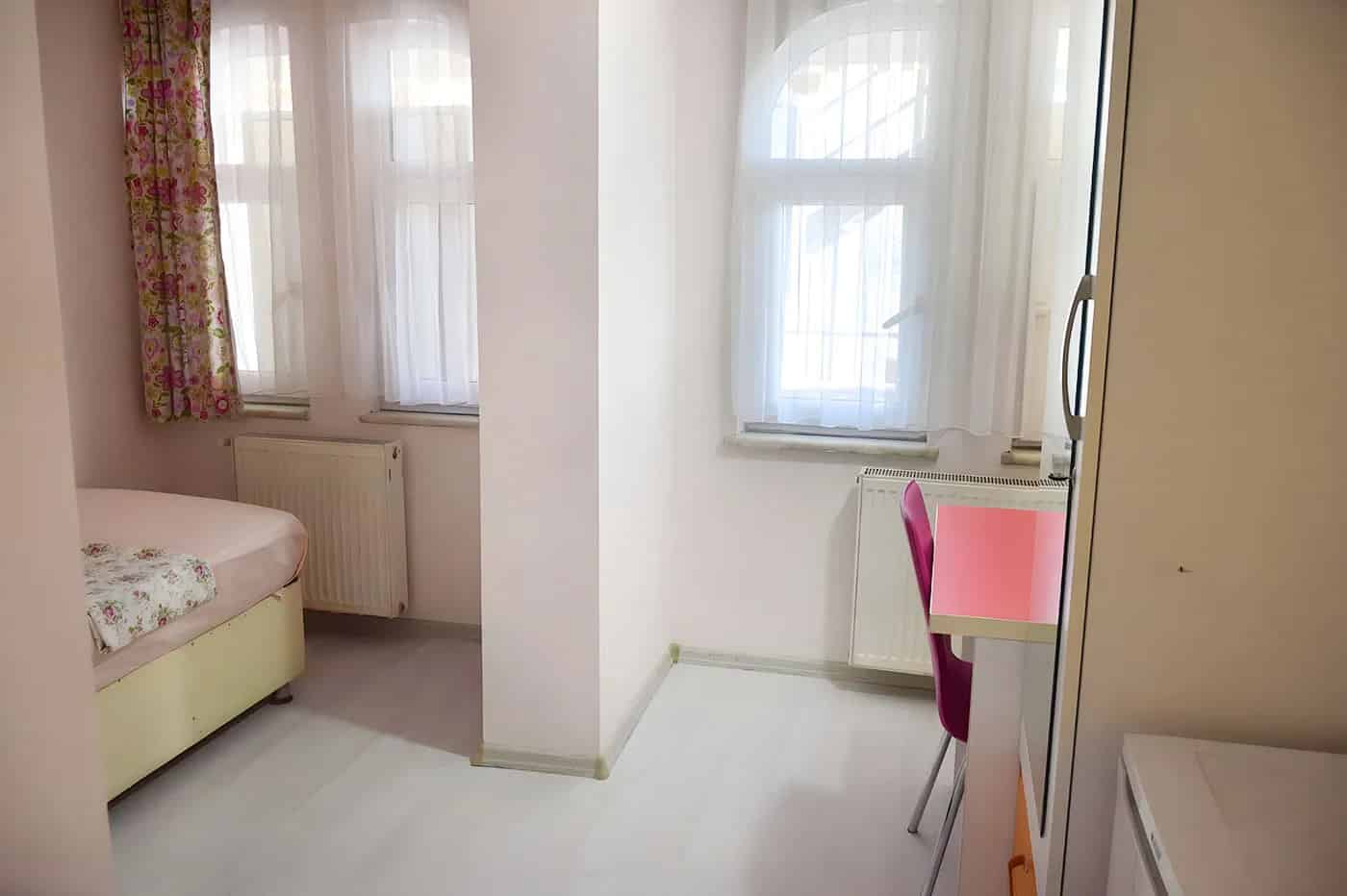 İCK Hüsnüye Cankan Kız Öğrenci Yurdu görsel 6