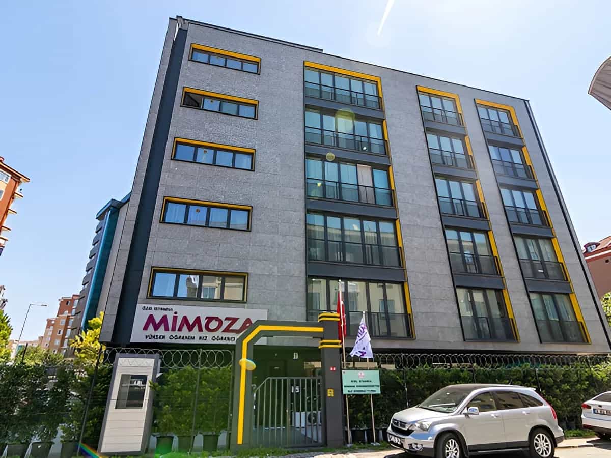 Mimoza Kız Öğrenci Yurdu Yurt Binamız