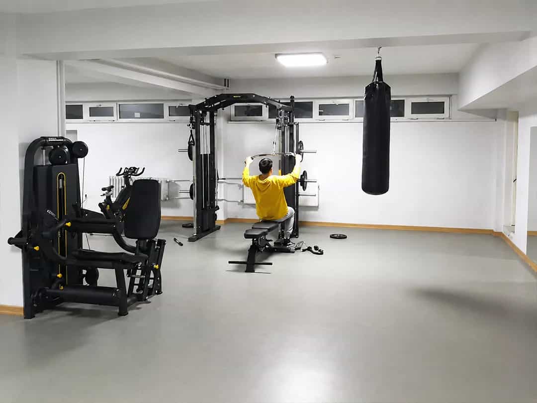 Zorlu Erkek Öğrenci Yurdu Şişli  Spor ve Oyun Alanı