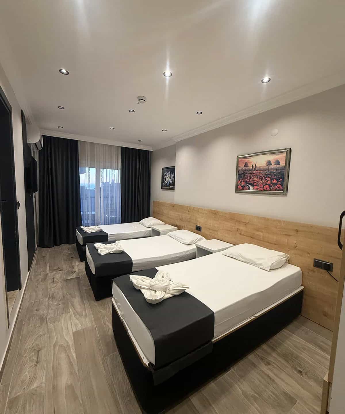 AdaPark Kampüs  3 Kişilik Oda