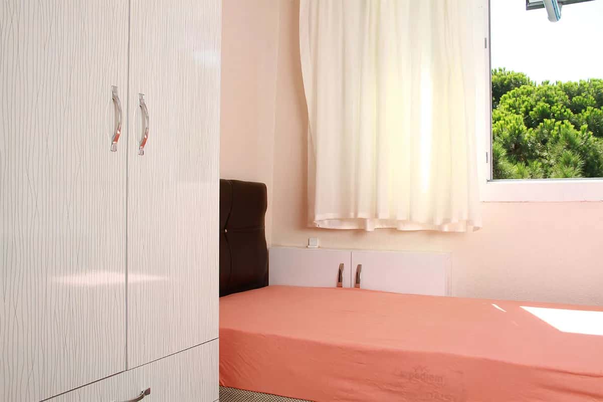Batı Kız Öğrenci Yurdu görsel 9