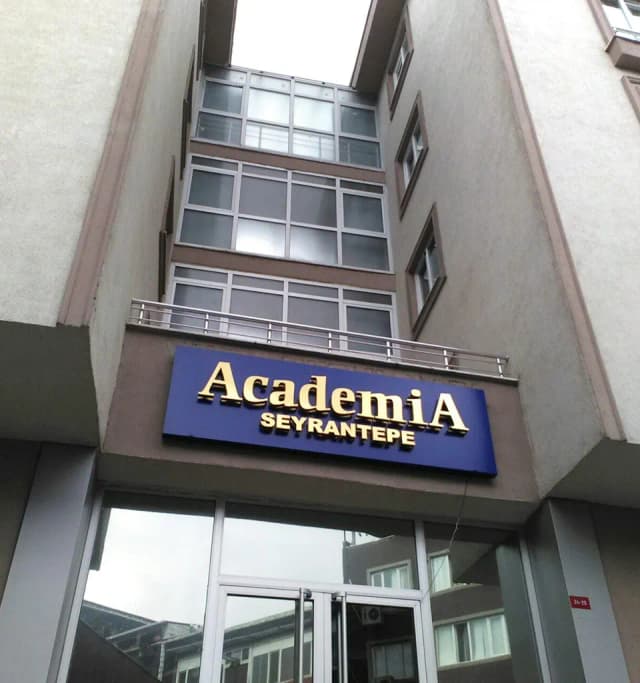 Akademi Seyrantepe Erkek Öğrenci Yurdu logosu